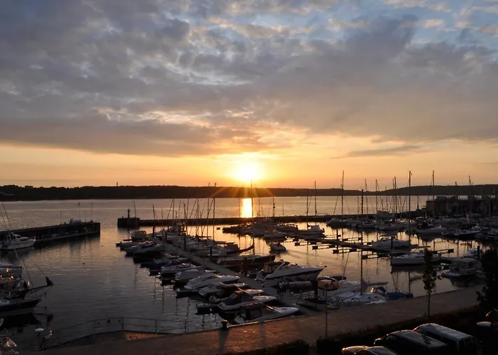Appartement Fewo1846 - Baltic - Komfortable Maisonettewohnung Mit 3 Schlafzimmern, Balkon Und Blick Auf Marina Sonwik *